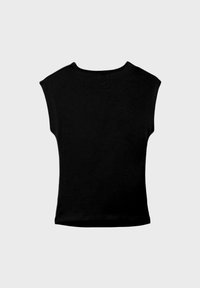 Musta lyhythihainen pyöreäkauluspaita, kuvattuna takaa litteänä vaaleanharmaata taustaa vasten.