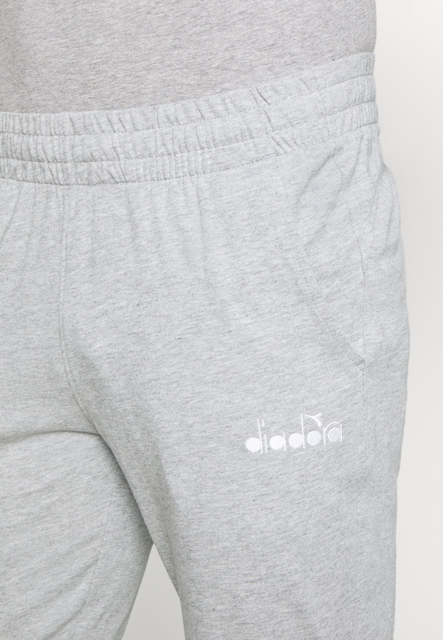 diadora cuff suit core light