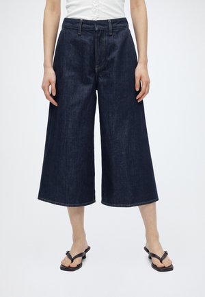 Abercrombie & Fitch, Wide Leg - 275