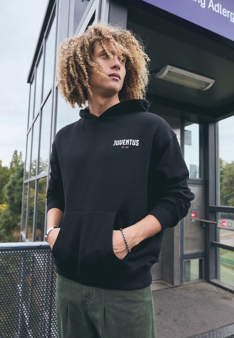 Legacies JUVENTUS TURIN ETHOS HOOD - Equipación de clubes - black