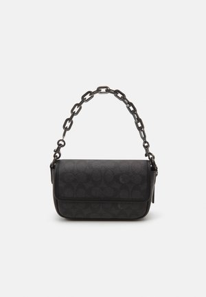 Coach CHARTER FLAP CROSSBODY SIGNATURE - Handtasche - charcoal