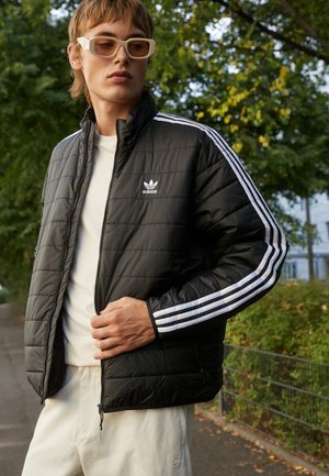 Entscheidung! Größe ZALANDO für Deine adidas Style - | Dein Leichte Jacken 94 Herren