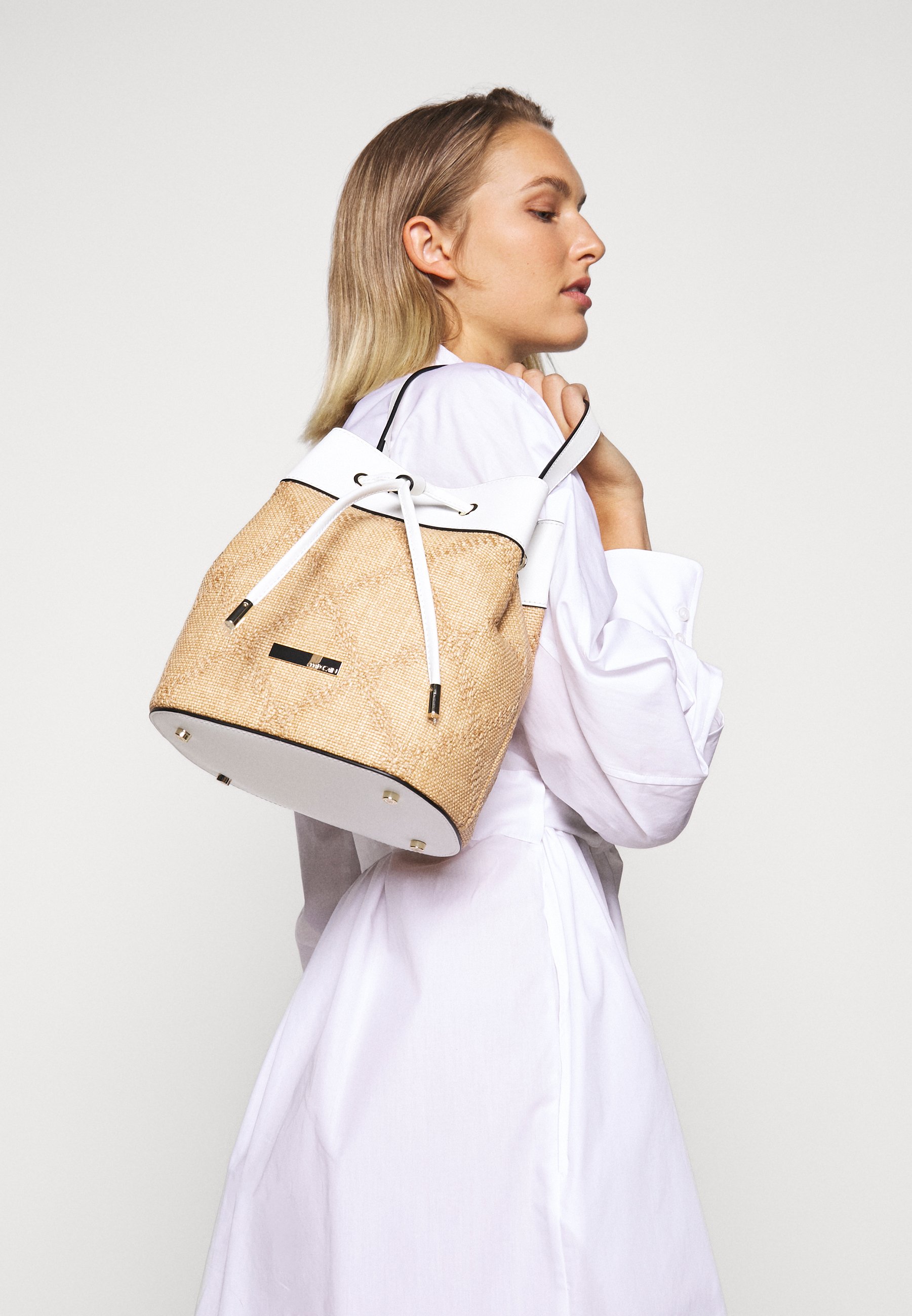 Marc Cain Sac à main - white/blanc - ZALANDO.FR Marc Cain Sac à main - white/blanc - ZALANDO.FR