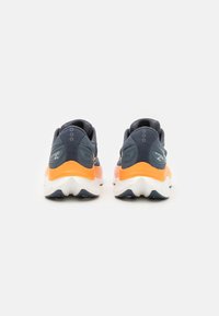 Saucony ENDORPHIN SPEED 4 - Tekaški copati za cesto - dusk/peel