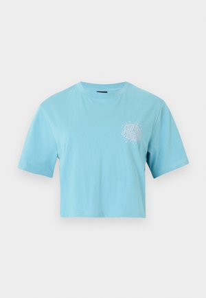 Light blue cropped short-sleeve t-shirt with round neck and small white abstract design on the left chest.