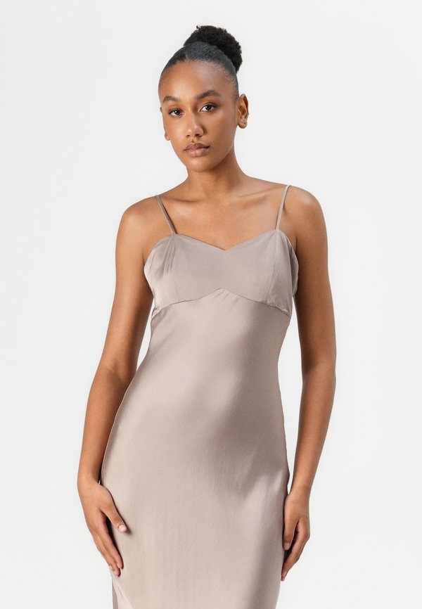 TULLIA SLIP DRESS - Cocktail dress / Party dress - silk taupe3