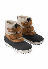 Brązowe i beżowe wodoodporne buty z rzepami, gumowymi podeszwami i pikowanym materiałem górnym. Posiadają teksturowany czubek i detale z logo.