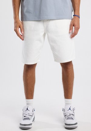 NATE - Short en jean - off white