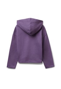 Paarse cropped hoodie met lange mouwen en een grote capuchon, plat weergegeven en met de achterkant tegen een witte achtergrond.