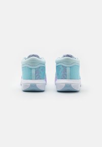 Nike Performance LEBRON WITNESS - Basketbola apavi - glacier blue/white/light armory blue