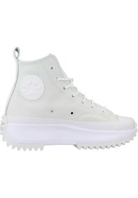 Zapatillas altas de cuero blanco con patrones texturizados, suela de goma, parche de logo distintivo y suela dentada para mayor tracción.