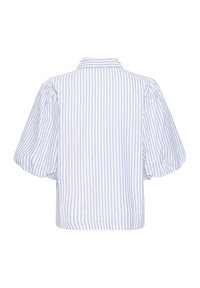 Īss piedurkņu krekls ar apkakli, gaiši zilām un baltām vertikālām svītrām, pūkainām savāktām piedurknēm un taisnu apakšmalu.