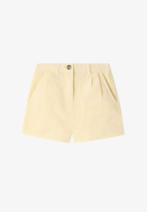 Short décontracté jaune clair avec poches avant, passants de ceinture, fermeture par bouton et détails plissés à la taille.