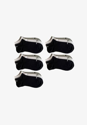 Fünf Paar Sportstrümpfe. Die Farben umfassen Schwarz und Grau. Jede Socke hat weiße Akzente und ein kleines Logo an der Seite.