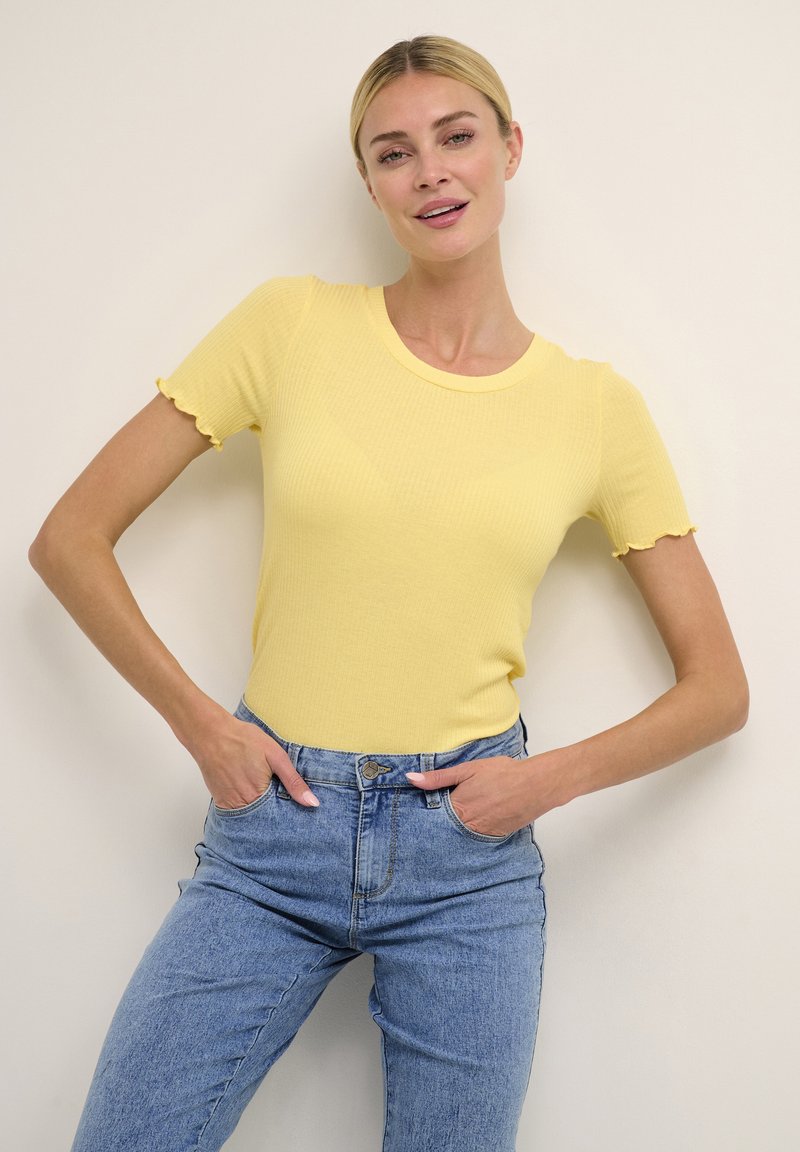 Pieces dam t-shirt PCSKYLAR - pale banana main image 1