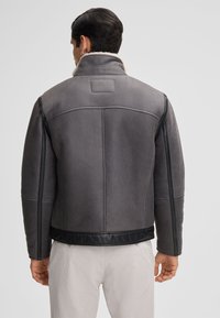 Strellson Winterjas - dunkelgrau