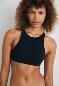 Calvin Klein Swimwear HIGH NECK TOP - Bikinio viršutinė dalis - black