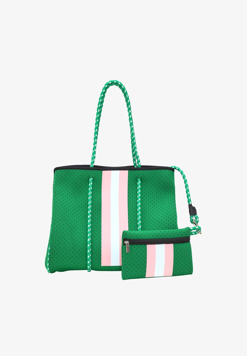 Borsa a rete verde con rifiniture nere, caratterizzata da strisce verticali bianche e rosa; include una piccola pochette con zip coordinata con le strisce.