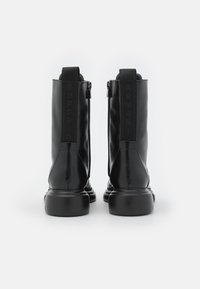 Emporio Armani Botines con plataforma - black