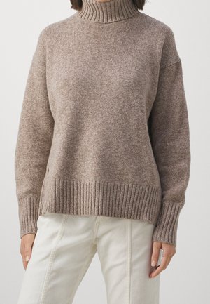 Striktrøje - brown