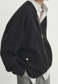 Massimo Dutti Neuletakki - dark grey