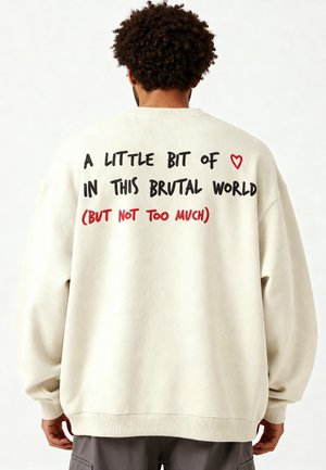 BRUTAL BACK EMBROIDERY UNISEX  - Sweatshirt - off white