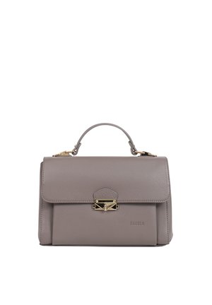 Sac à main en cuir gris avec poignée supérieure, fermoir doré et nom de marque embossé "FAGOLA" sur la poche avant.