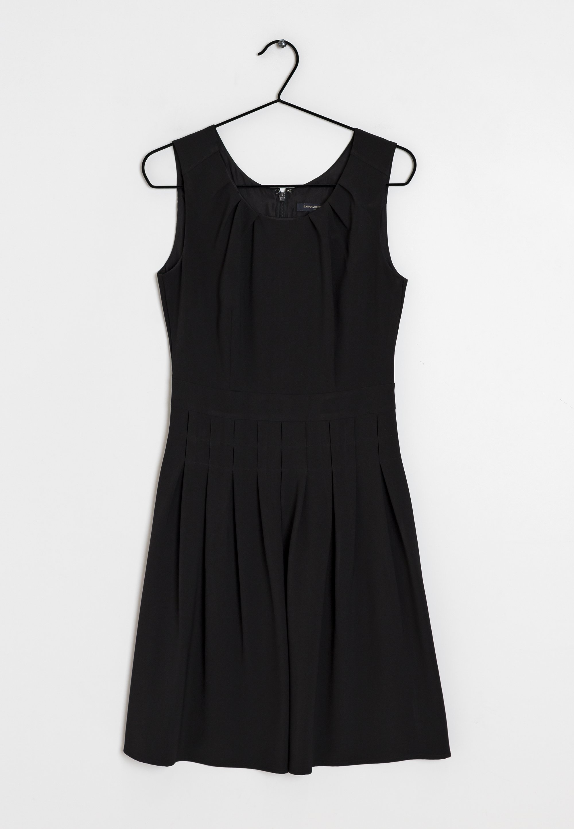 Banana Republic Day dress - black - (Pre-owned) - Zalando.ie