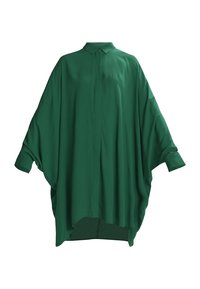 Blusa verde oversize realizzata in tessuto fluido. Presenta una pattina di bottoni frontale, colletto e maniche ampie con un orlo curvo.
