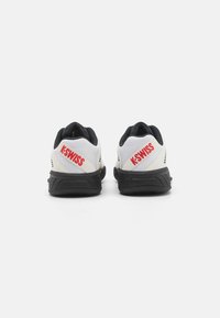 K-SWISS EXPRESS LIGHT 3 - Scarpe da tennis per tutte le superfici - white/strech limo/red