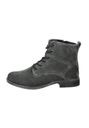Bottines en daim grises avec un bout arrondi, des lacets noirs et des surpiqûres contrastantes. Elles présentent un petit talon et une fermeture éclair sur un côté.