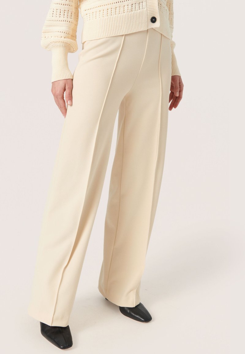 Soaked in Luxury BEA - Pantaloni - sandshell