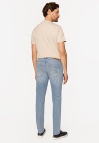 Lee Cooper DENZEL jasnoniebieski denim