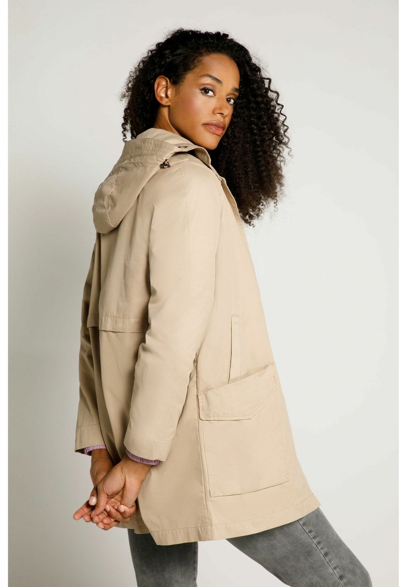 Damen Parkas | GINA LAURA Parka hellbraun - CP52075 Damen Parkas | GINA LAURA Parka hellbraun - CP52075