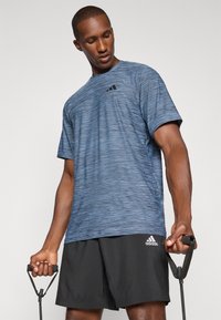 adidas Performance STRETCH - Športne majice - glow blue/black