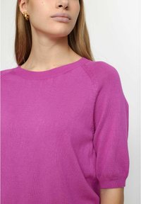 Soft Rebels MARLA O-NECK - Paprasti marškinėliai -  purple orchid