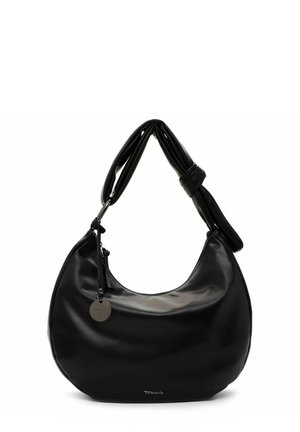 Schwarze Hobo-Tasche aus glattem Kunstleder mit einem gedrehten Griff, ausgestattet mit einem Metallanhänger und dezenten Logo-Details auf der Vorderseite.