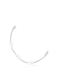 Bracciale in argento con catena, caratterizzato da forme a cuore e stella, intervallate da perle bianche, con chiusura a moschettone.