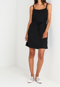 edc by Esprit Trikoomekko - black