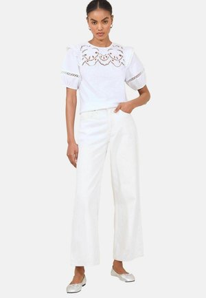 Lipsy REGULAR FIT - BRODERIE PUFF  - Print T-shirt - white