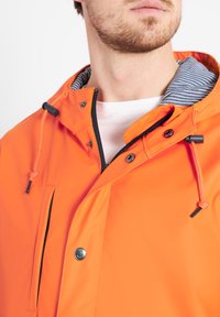 Derbe PASSBY - Parkas - sun orange navy