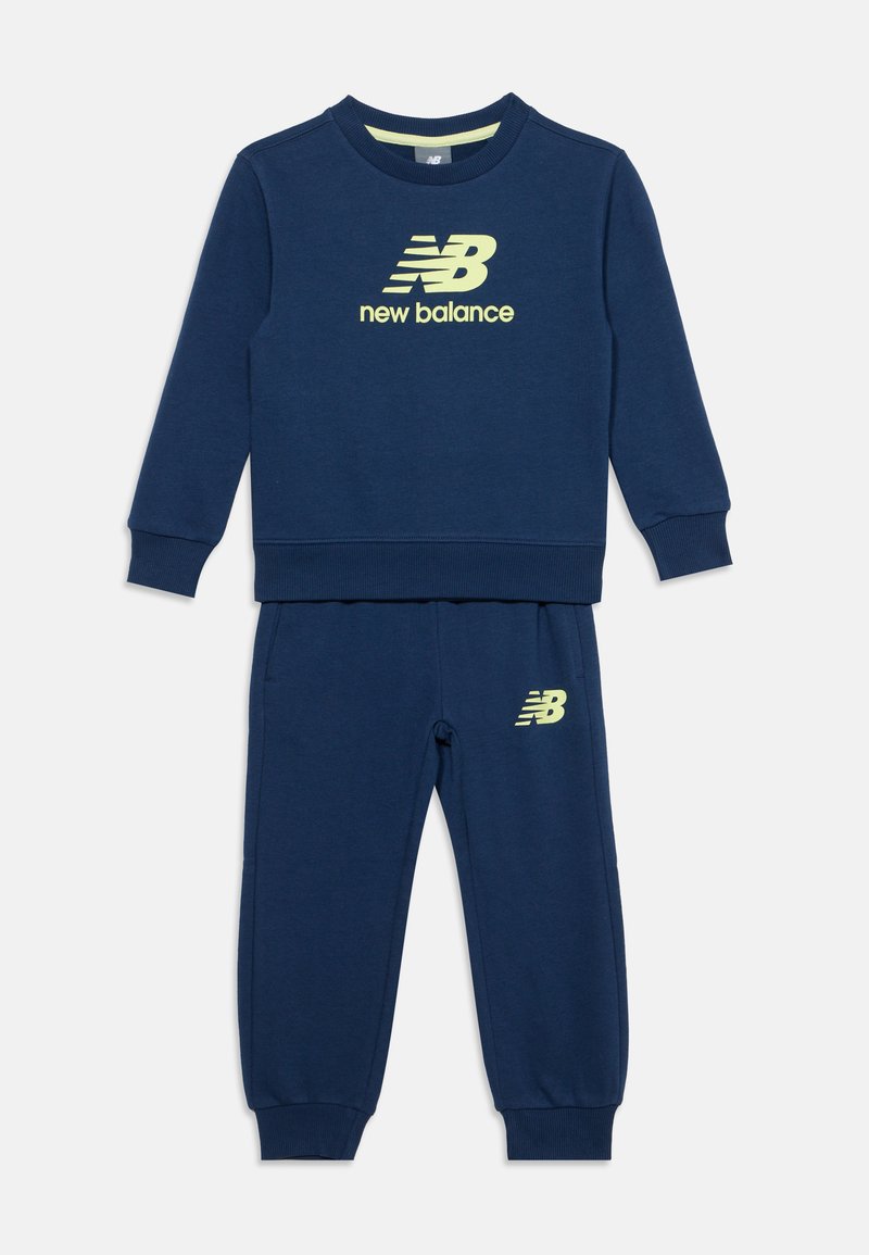 New Balance STACKED LOGO CREW - Tracksuit - navy/dark blue - Zalando.ie