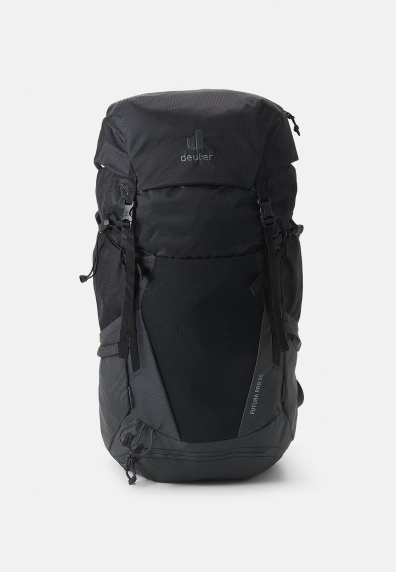 Rucsac negru cu o suprafață texturată, curele ajustabile, buzunare frontale și un șnur pe lateral. Prezintă logo-ul "deuter" și eticheta "FUTURA PRO 36".