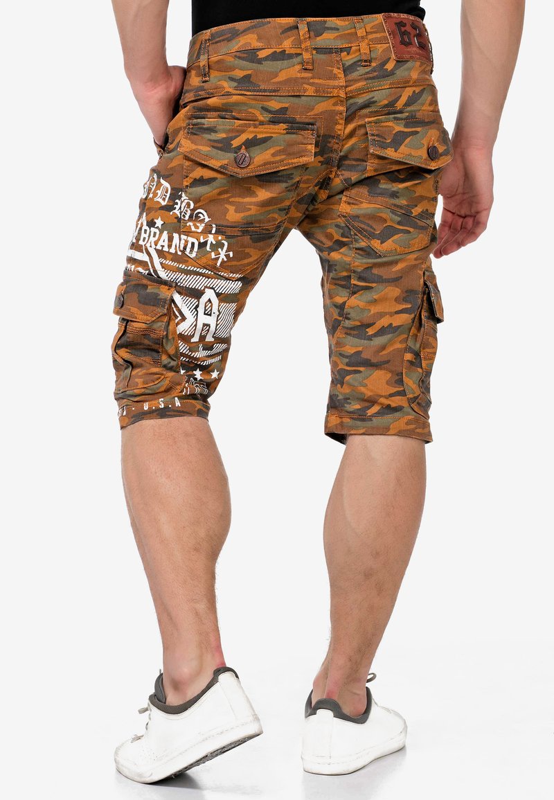 Herren Chino Shorts | Cipo & Baxx MIT CARGOTASCHEN Shorts camouflagemustard/braun - JE33445 Herren Chino Shorts | Cipo & Baxx MIT CARGOTASCHEN Shorts camouflagemustard/braun - JE33445