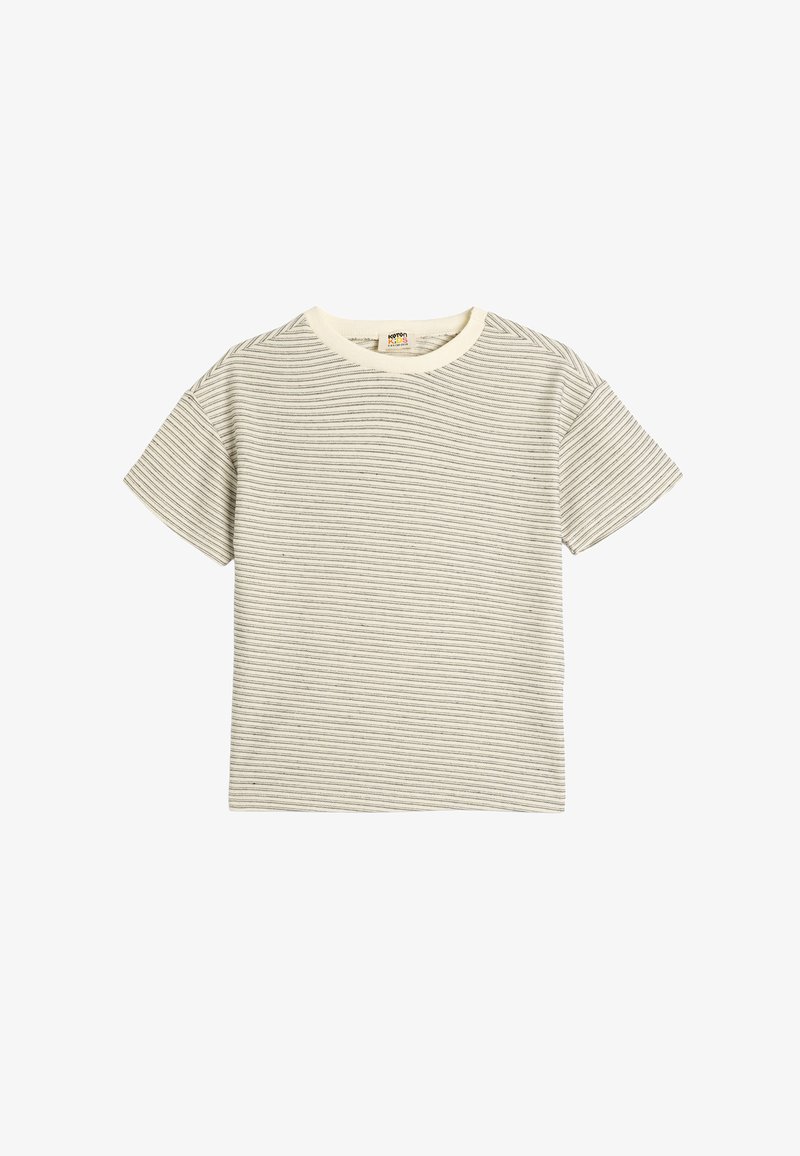 Camisa de manga corta en beige claro con finas rayas horizontales grises. Tejido de algodón suave con cuello redondo y corte relajado.