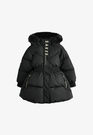 Schwarzer gesteppten Daunenmantel mit elastischer Taille, Kapuze mit Fellbesatz, Reißverschlusstaschen und dem vertikal auf der Frontblende aufgedruckten Schriftzug „BAKER BY TED BAKER“.