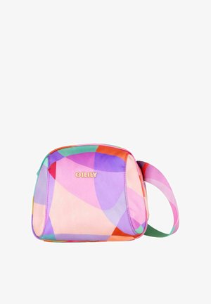 Sac rectangulaire multicolore avec un tissu lisse et brillant présentant des formes abstraites superposées en rose, violet et orange. Détail de logo doré.