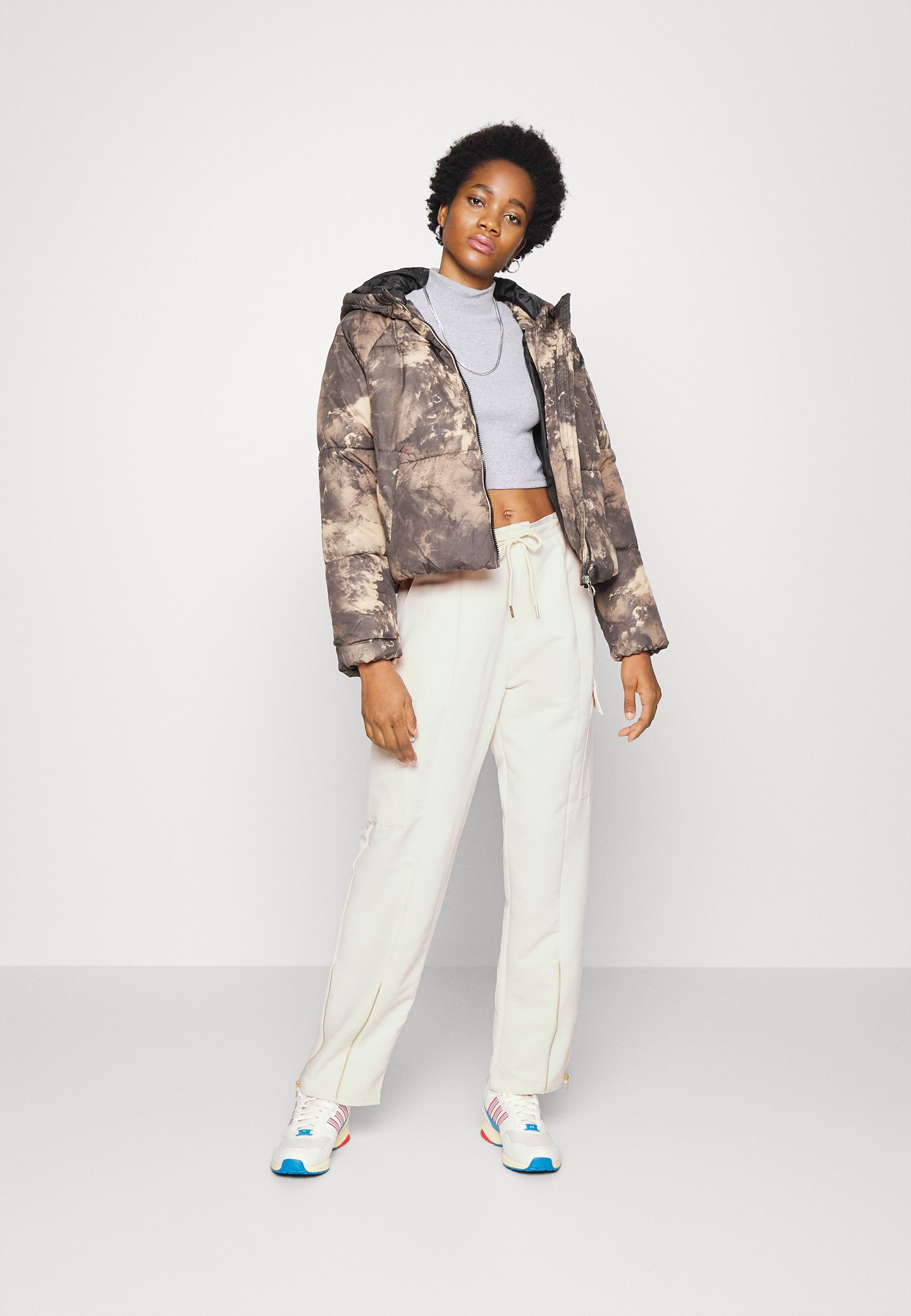 adidas Originals PANTS - Pantaloni cargo - white/bianco - Zalando.it