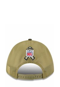 Casquette NFL en maillage vert olive, dotée d'un logo brodé avec un détail en ruban à l'arrière et d'une fermeture snapback.