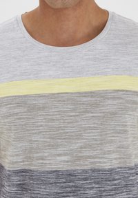 Blend BHJAKOB - T-shirts print - stone mix
